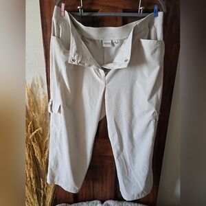 Chicos Zenergy Capri, 3, cream